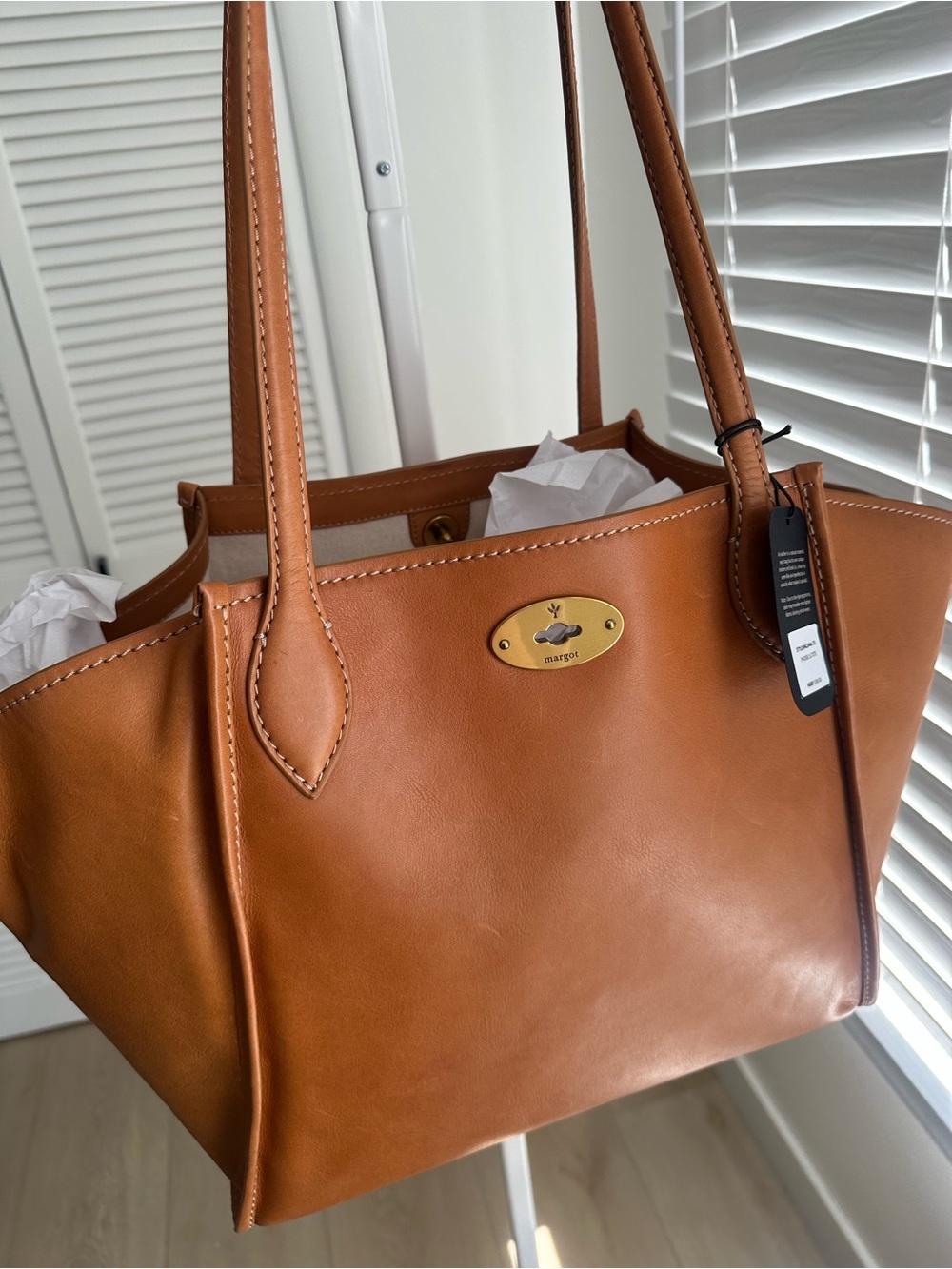 margot LARGE Phoebe Tote in Tan Camel Leather